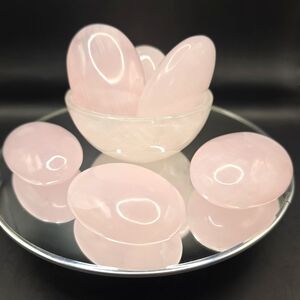 Mangano Calcite Palm Stone